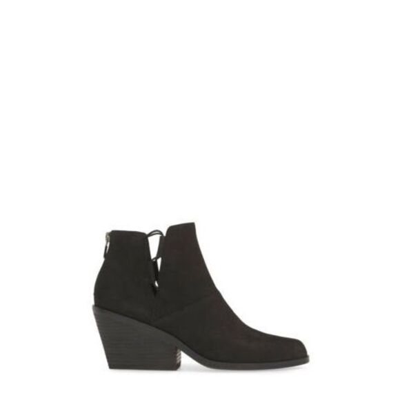 Eileen Fisher Black Tote Low Ankle Every Day Bootie Size 7.5 comfort leather - Picture 1 of 8